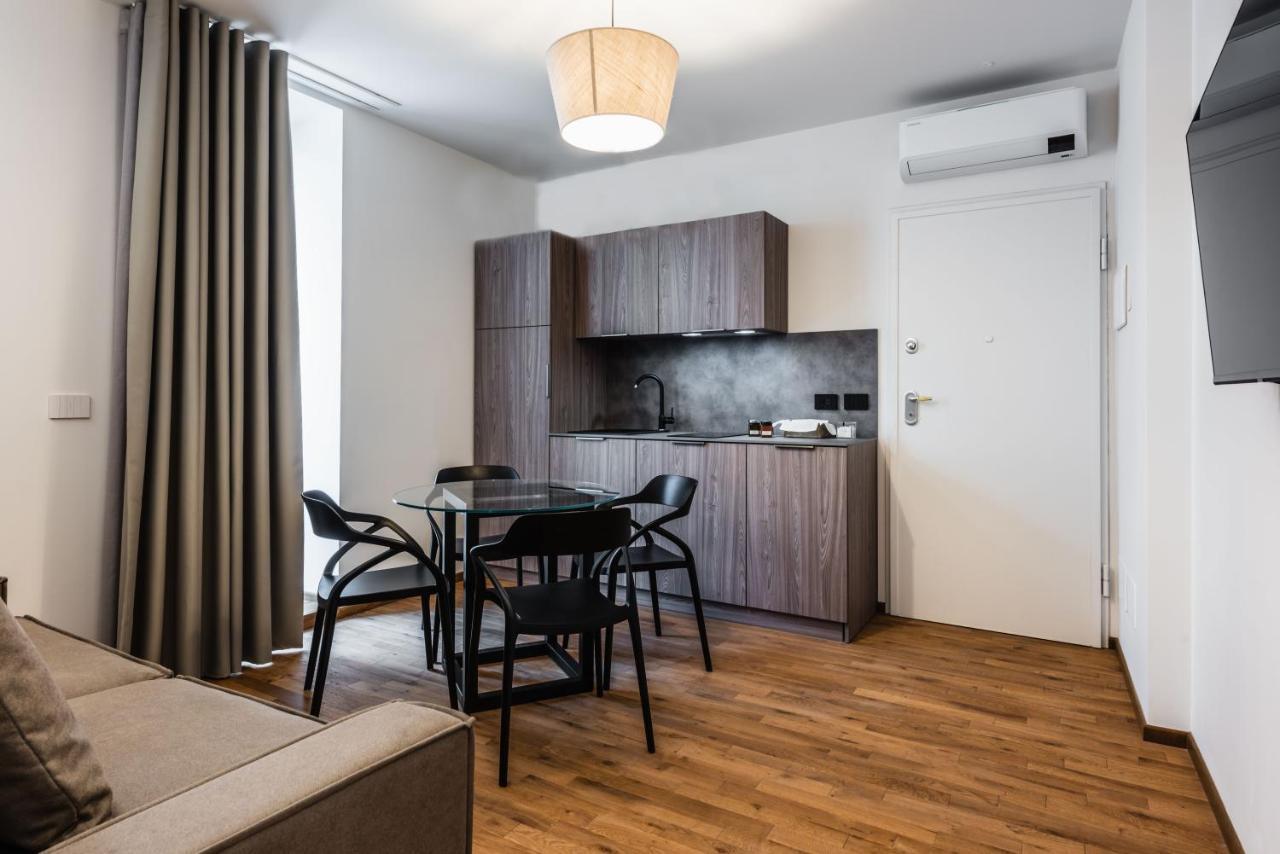 Ferrini Home - Firenze 70 คาตาเนีย ภายนอก รูปภาพ