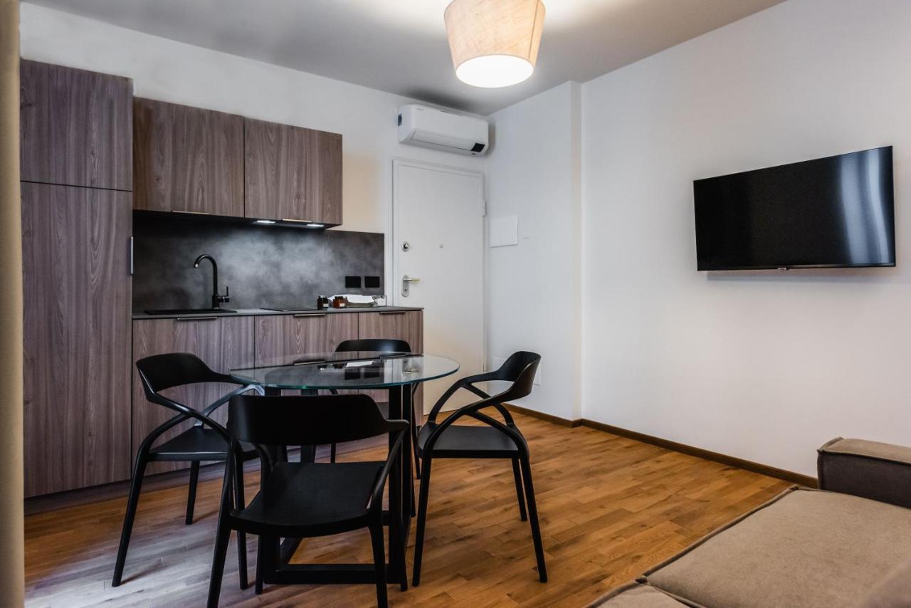 Ferrini Home - Firenze 70 คาตาเนีย ภายนอก รูปภาพ