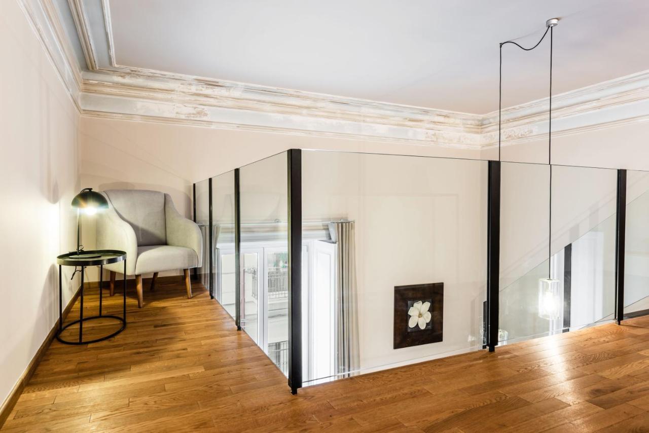 Ferrini Home - Firenze 70 คาตาเนีย ภายนอก รูปภาพ