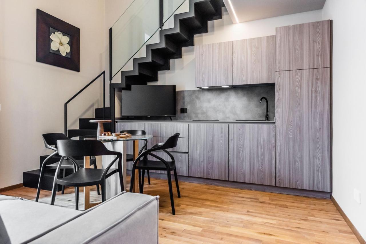 Ferrini Home - Firenze 70 คาตาเนีย ภายนอก รูปภาพ